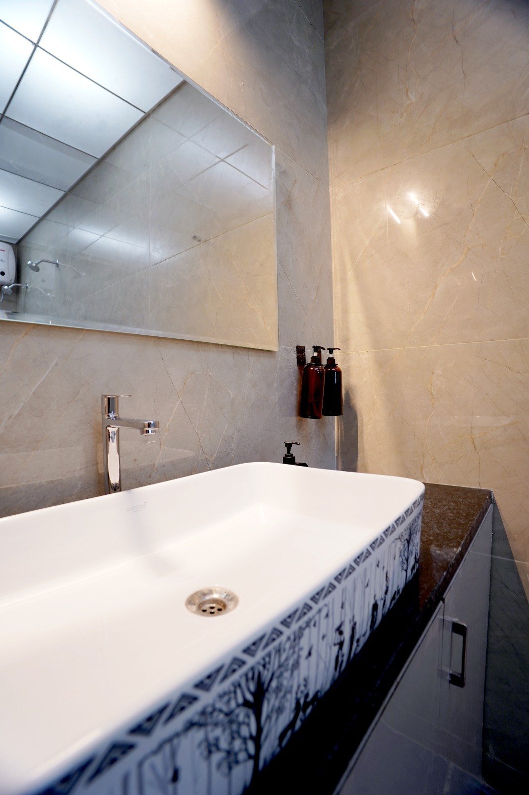 Bedrooms & Interiors - The Grand Vista