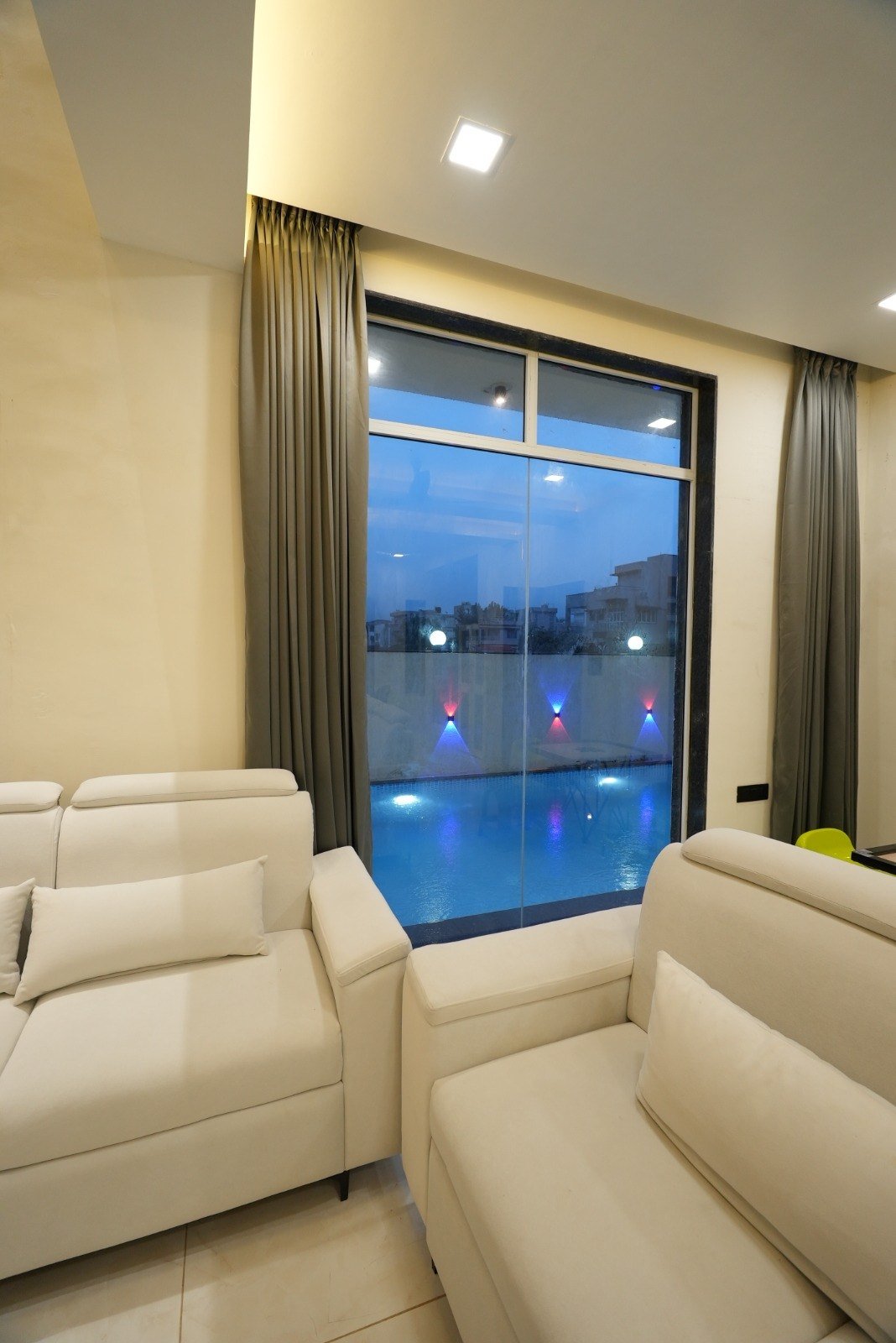 Living Spaces - The Grand Vista